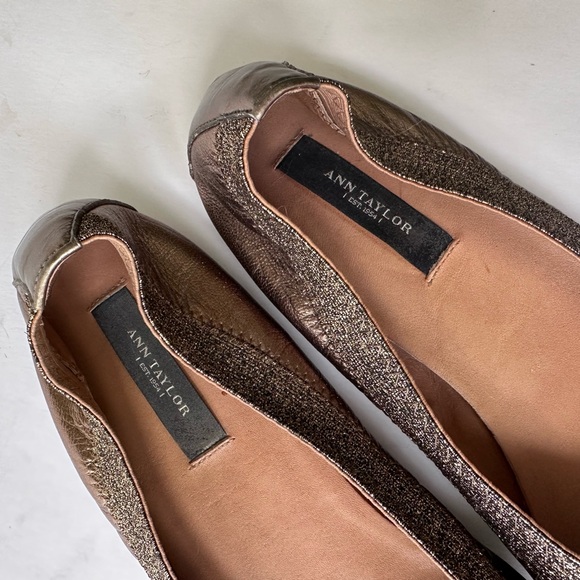 Ann Taylor Bronze Gold Metallic Leather Cap Toe Ballet Flats - Picture 11 of 13